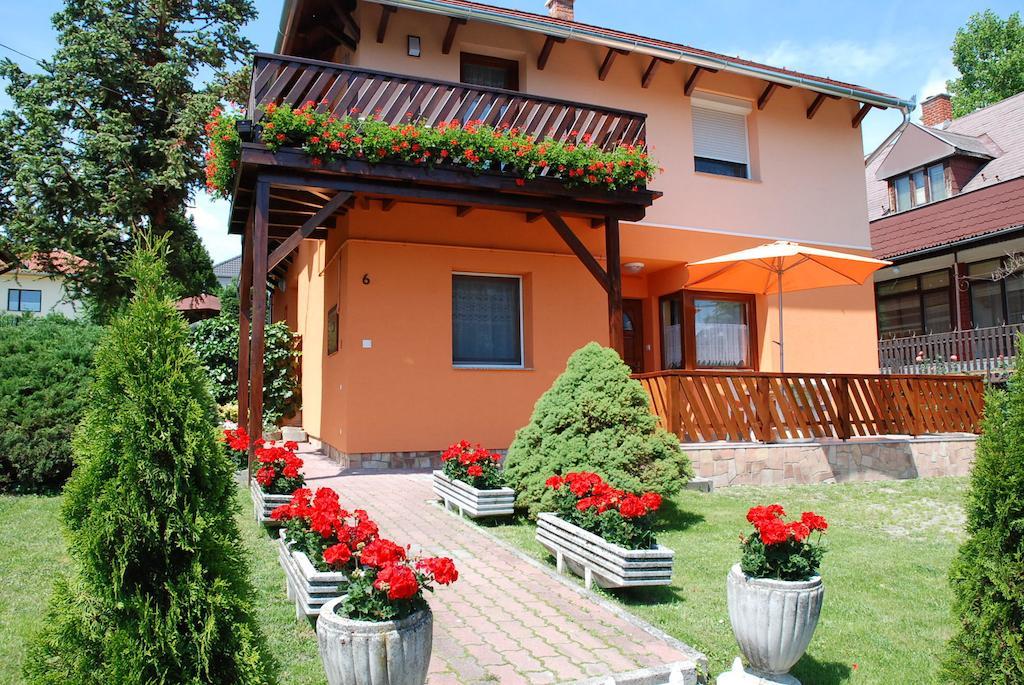 Antal Apartmanok Zalakaros Habitación foto